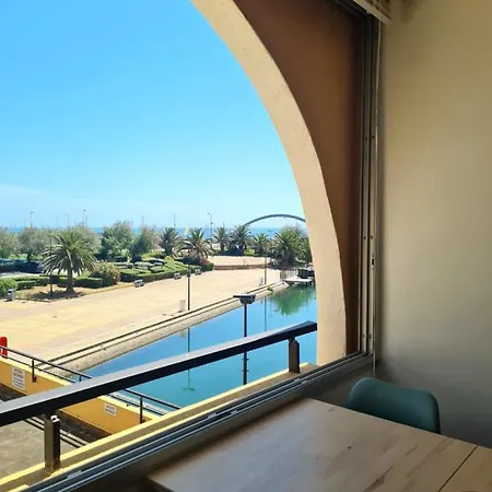 Magnifique A Deux Pas De La Parking