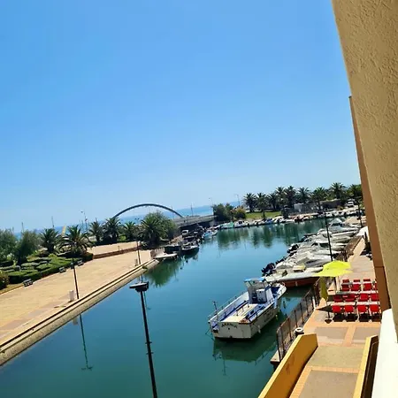 Magnifique A Deux Pas De La Parking * Sète