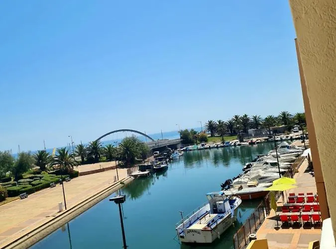 Magnifique A Deux Pas De La Parking * Sète